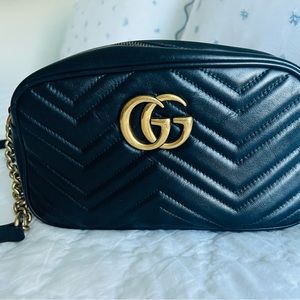 The small GG Marmont chain shoulder bag